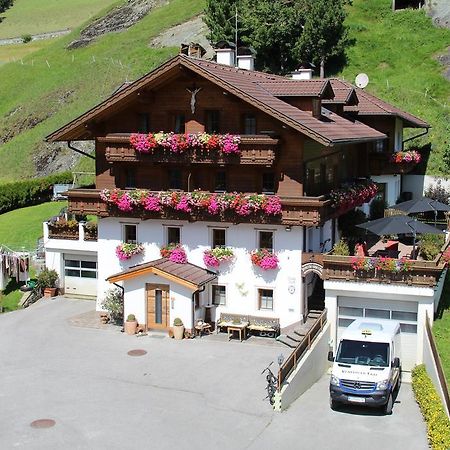 Apartmenthaus Innerkratzerhof Prägraten Kültér fotó