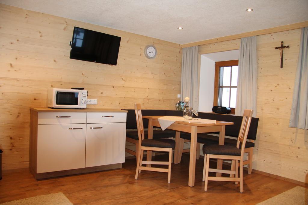 Apartmenthaus Innerkratzerhof Prägraten Kültér fotó